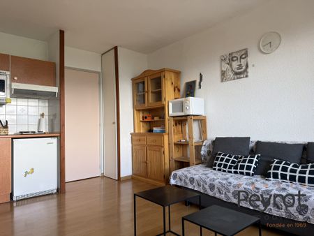 Location Appartement 1 pièce 22m² FONT ROMEU ODEILLO VIA 66120 - Photo 3