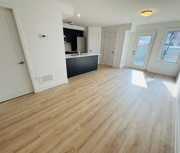 For Lease - 940 St David Street Unit# 85, Centre Wellington, Ontario - Photo 2