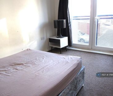 1 bedroom flat to rent - Photo 5
