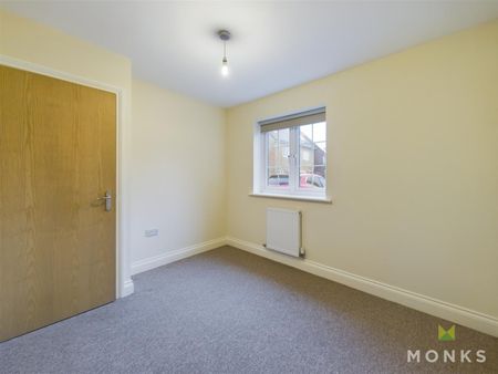 10 Lawford Gardens, Oswestry, SY11 3GX - Photo 2