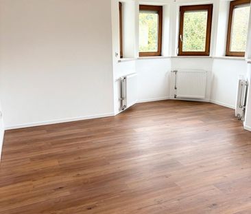 Neu renovierte 2-Zimmer-Wohnung in Seebruck - Photo 1