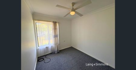 Comfortable three-bedroom family home - Photo 3