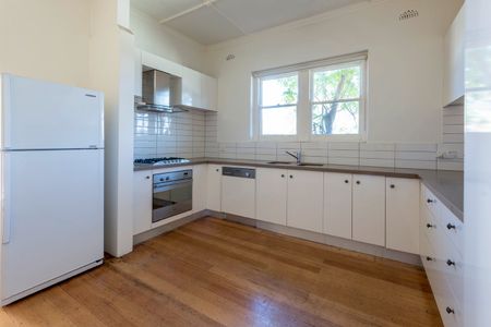 Spacious Well Maintained Home - Photo 2