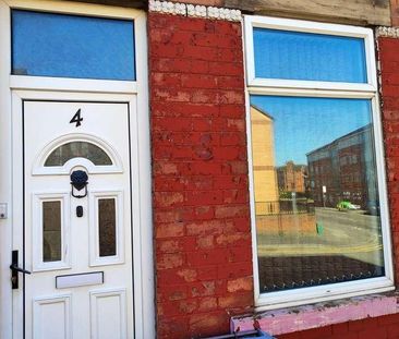 Norwood Road: Bedroom House, NG7 - Photo 6