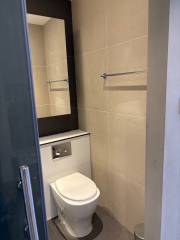 Studio Flat, Miura, NG3 - Photo 5