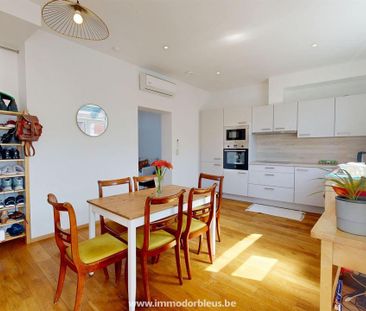 LIÈGE – Appartement duplex rénové, 2 chambres - Loyer: 880,00 € / mois - Foto 6