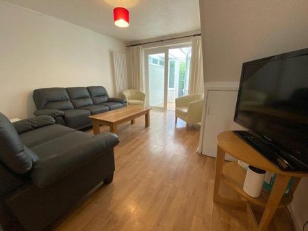 5 bedroom house share to rent - Photo 3