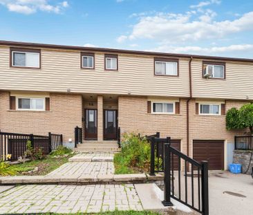 For Lease - 10 Claudette Gate, Hamilton, Ontario - Photo 5