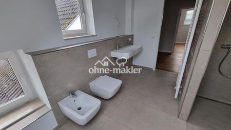 Erstbezug 3,5-Zimmer Dachgeschosswohnung mit wunderschöner Aussicht - Foto 4