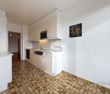 Bright 2-bedroom apartment with balcony - Photo 5