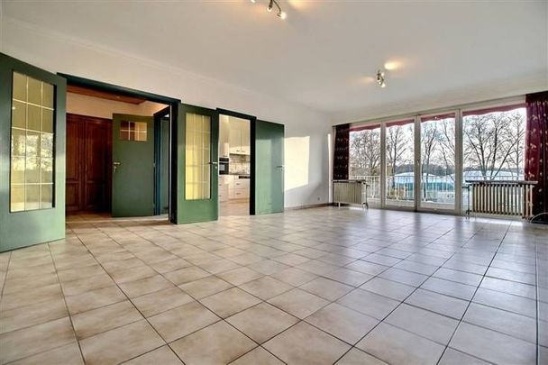 Appartement te huur - Foto 1