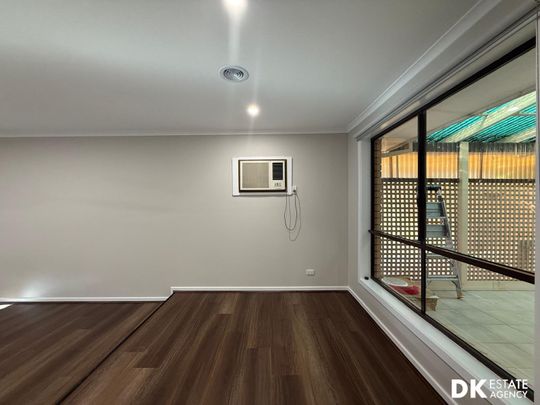 Beautifully Renovated Three-bedroom Home - Photo 1