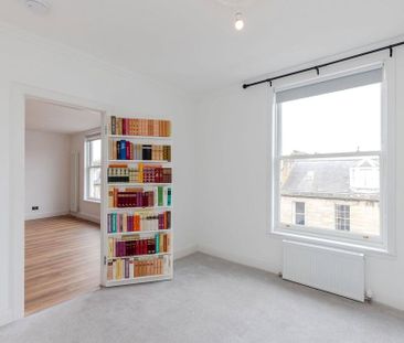 3 bedroom apartment to rent - Photo 1