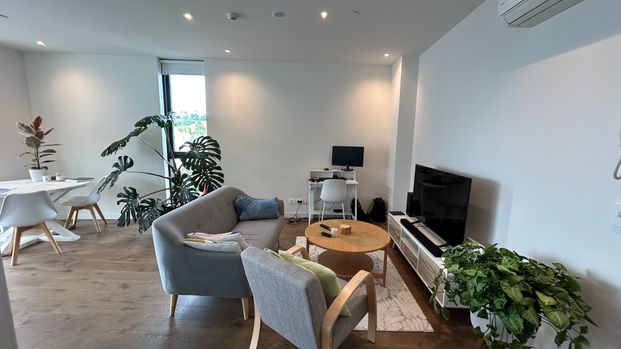 1 Bedroom on Green Ln W - Photo 1