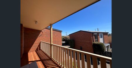 Low-Maintenance Coastal Lifestyle - Photo 5