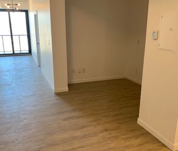 For Lease - 7 Erie Avenue Unit# 305, Brantford, Ontario - Photo 5