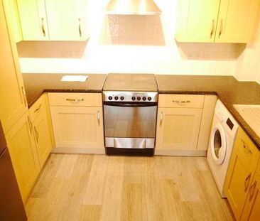 Parkhouse Court, Hatfield, AL10 - Photo 6