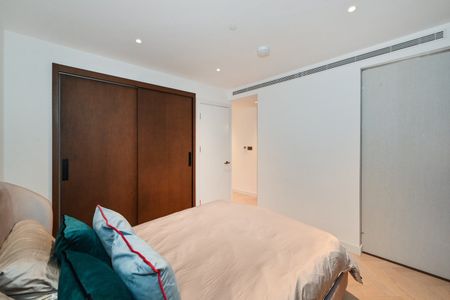 Studio Flat, Marsh Wall, E14 - Photo 3