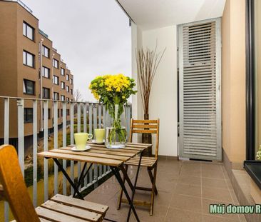 Pronájem bytu 2+kk 52 m², Zakšínská , Praha Střížkov - Photo 2