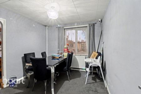 3 bedroom terraced house to rent - Photo 2