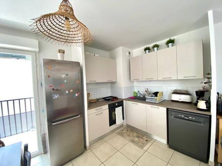 Location appartement récent 3 pièces 62.2 m² à Montpellier (34000) - Photo 4