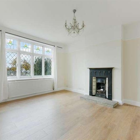 Cannon Hill Lane, Raynes, SW20 - Photo 1