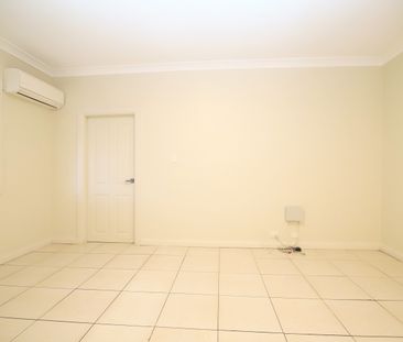 285 Hector Street - Photo 2