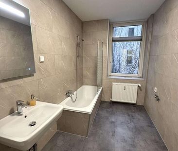 ❄️Neu ! stilvolle Singlewohnung zum Wohlfühlen I mit neuer Einbaukü... - Photo 1