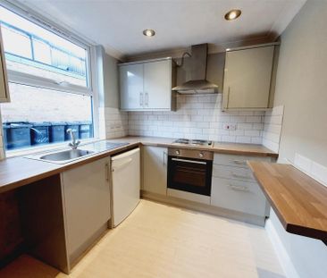 1 Bedroom Studio to Rent in Greystones House, Montagu Street, Kette... - Photo 2