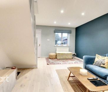 2 bedroom semi-detached house to rent - Photo 6