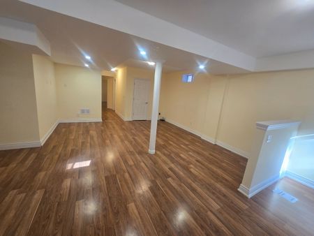 For Lease - 585 McGregor Farm Trail Unit# Bsmt, Newmarket, Ontario - Photo 5