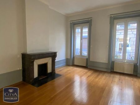 Appartement à louer 2 pièces 61m² - Photo 2