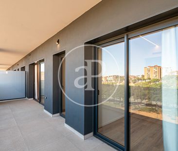 New-build apartment for rent in Esplugues de Llobregat - Photo 5