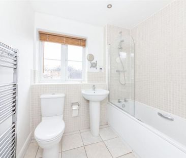 2 bedroom flat to rent - Photo 6