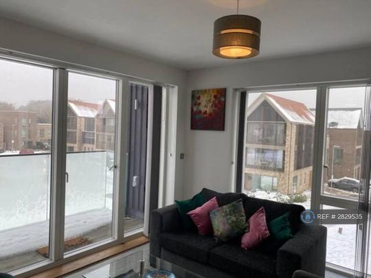 2 bedroom flat to rent - Photo 1