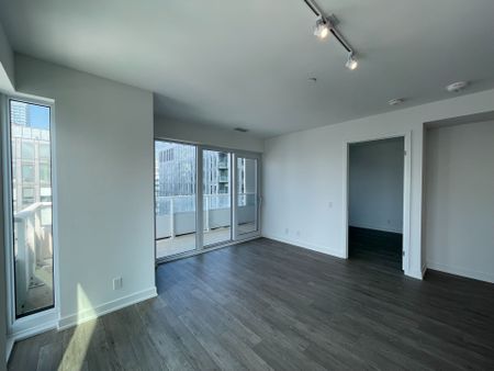 For Lease - 88 Queen Street Unit# 2911, Toronto, Ontario - Photo 5