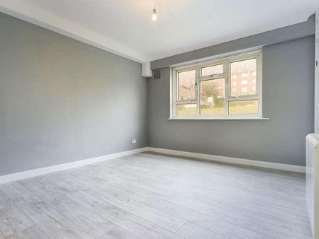 Selsfield Drive, Brighton, BN2 - Photo 4