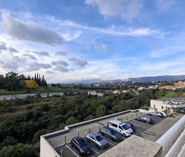 Location Appartement 3 pièces 66m² NICE 06000 - Photo 5