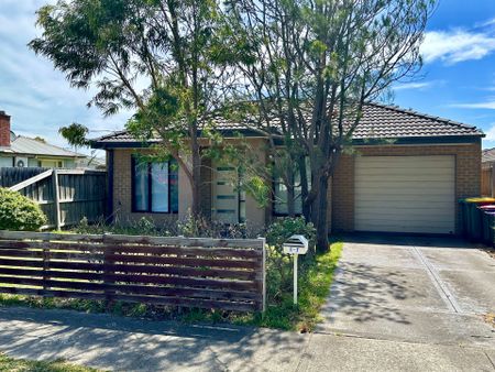 Bayside Living 2 Bedroom Unit - Photo 2