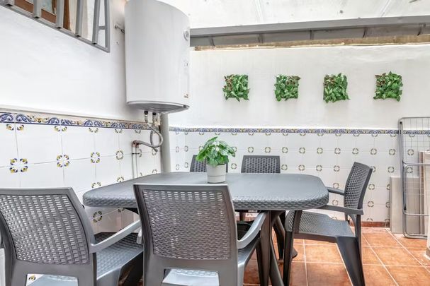 Carrer de Mendizábal, Valencia, Valencian Community 46011 - Photo 1