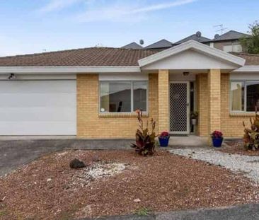 Modern Family home - 4 bedroom + 2 bathroom + ... - Photo 2