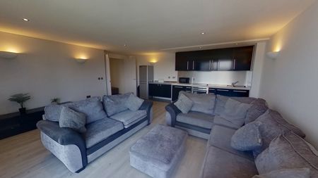 2 Riverside Way , Leeds City Centre - Photo 2