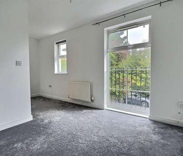 Railway View, Hednesford, WS12 - Photo 5