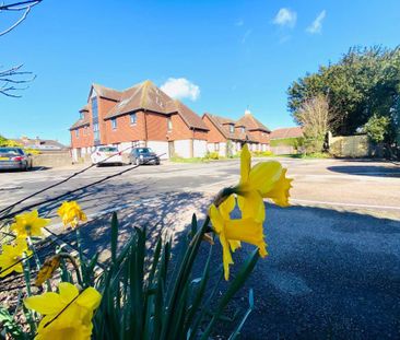 Flat 18, Boxgrove House *, Priors Acre - Photo 3