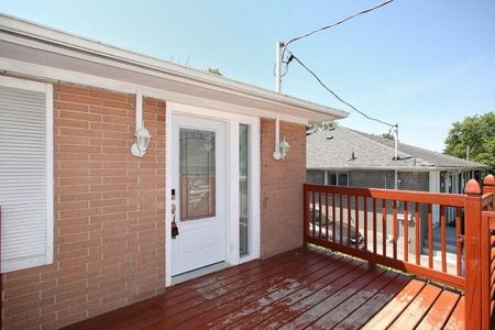 For Lease - 134 Septonne Avenue, Newmarket, Ontario - Photo 3