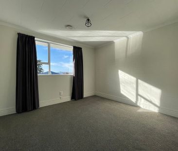 2 bed room unit - Photo 3