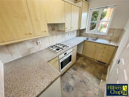 2 bedroom terraced house to rent - Photo 4