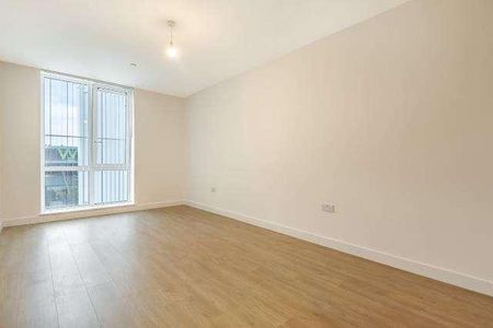 Royal Winchester House, Bracknell, RG12 - Photo 4