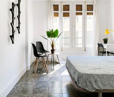 Carrer del Convent de Santa Clara, Valencia, Valencian Community 46002 - Photo 2