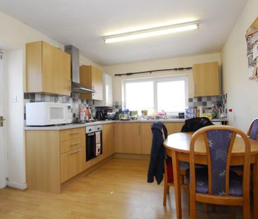 204 North Road West GFF - Photo 2